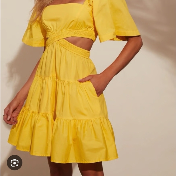 Vici Dresses & Skirts - Vici Yellow Tiered Cutout Mini Dress